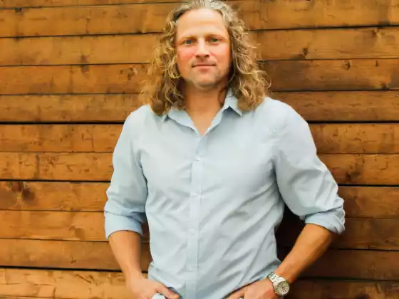 James Keegan,
                            Health & Wellness, Spirituality, Health & Wellness
                            Expert at Συμπόσιο Θερινού Ηλιοστασίου